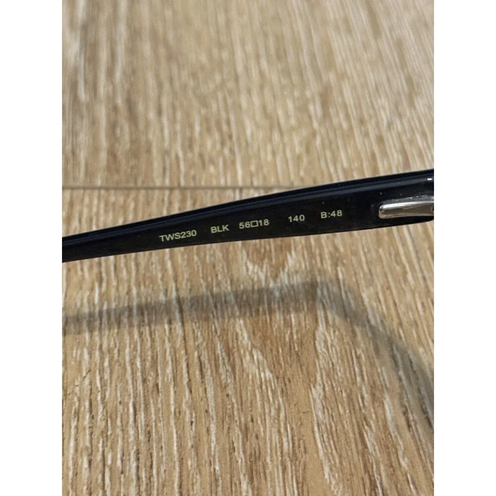 Ted Baker London TWS230 Cat Eye Polarized UV400 Sunglasses Black/Gray 56-18